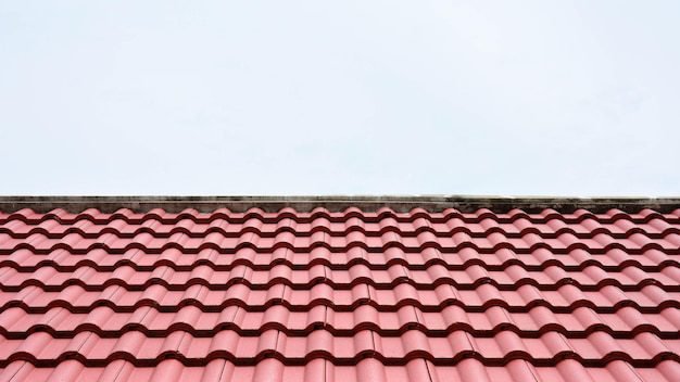 Vantagens do Telhado com Telha Sanduíche para Construções Modernas